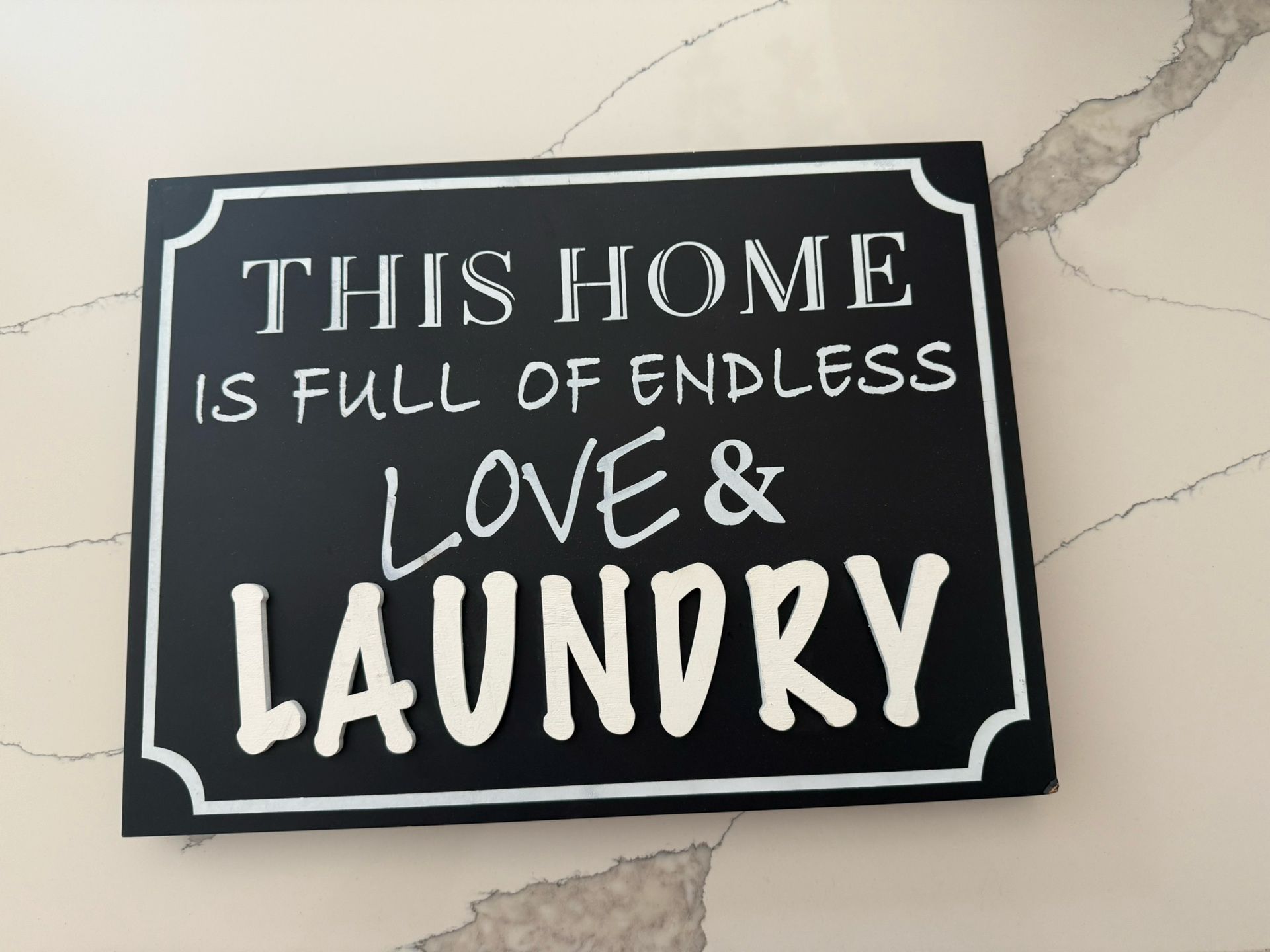 Laundry Frame