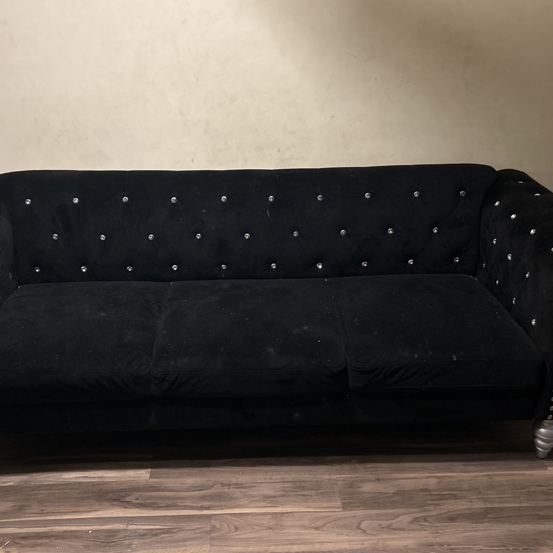 Sofa & Loveseat
