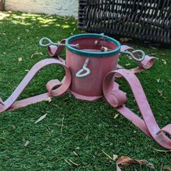 Solid Metal Christmas Tree Holder