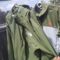 The North Face Jacket And Pullover In Great Condition Size Large 