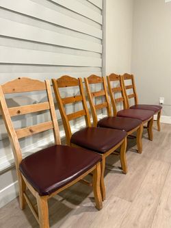 Set of 6 Wooden Ladder-Back Dining Chairs