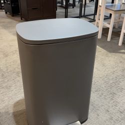 #FD092307 Trash Can, Stainless Steel Garbage Can with Silent Lid, Durable Pedal & Inner Bucket, Pedal Garbage Bin for Kitchen Inside Outside (50L, Dar