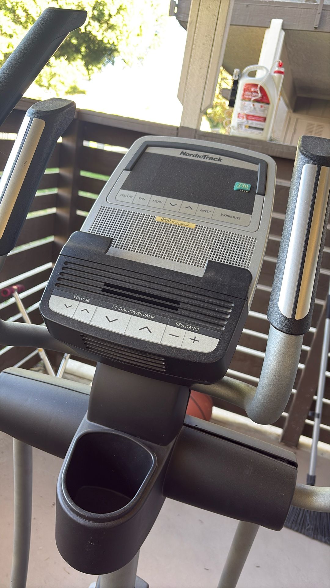 Nordic track elliptical 