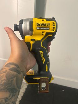DEWALT Atomic 20V Max Lithium-Ion Brushless Cordless Compact 1/4 in. Impact Driver