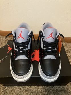 Air Jordan 3 Retro. New. Black Cement Size 9 