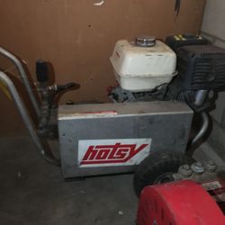 Hotsy Pressure Washer 