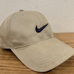 Vintage Nike Swoosh Beige Hat