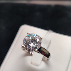 2.0 Ct Diamond 💎 Engagement Rings 💗