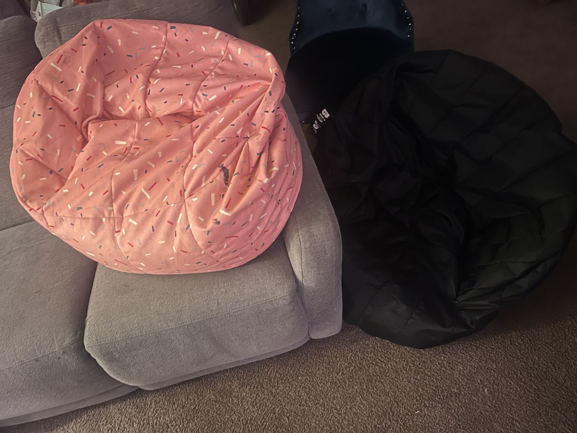 FREE MOVING SALE