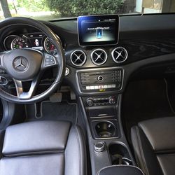 2018 Mercedes-Benz C-Class