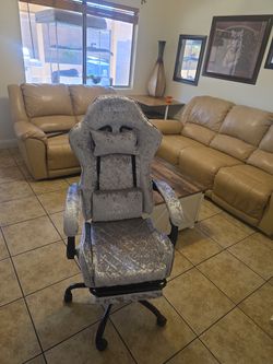 Gaming chair