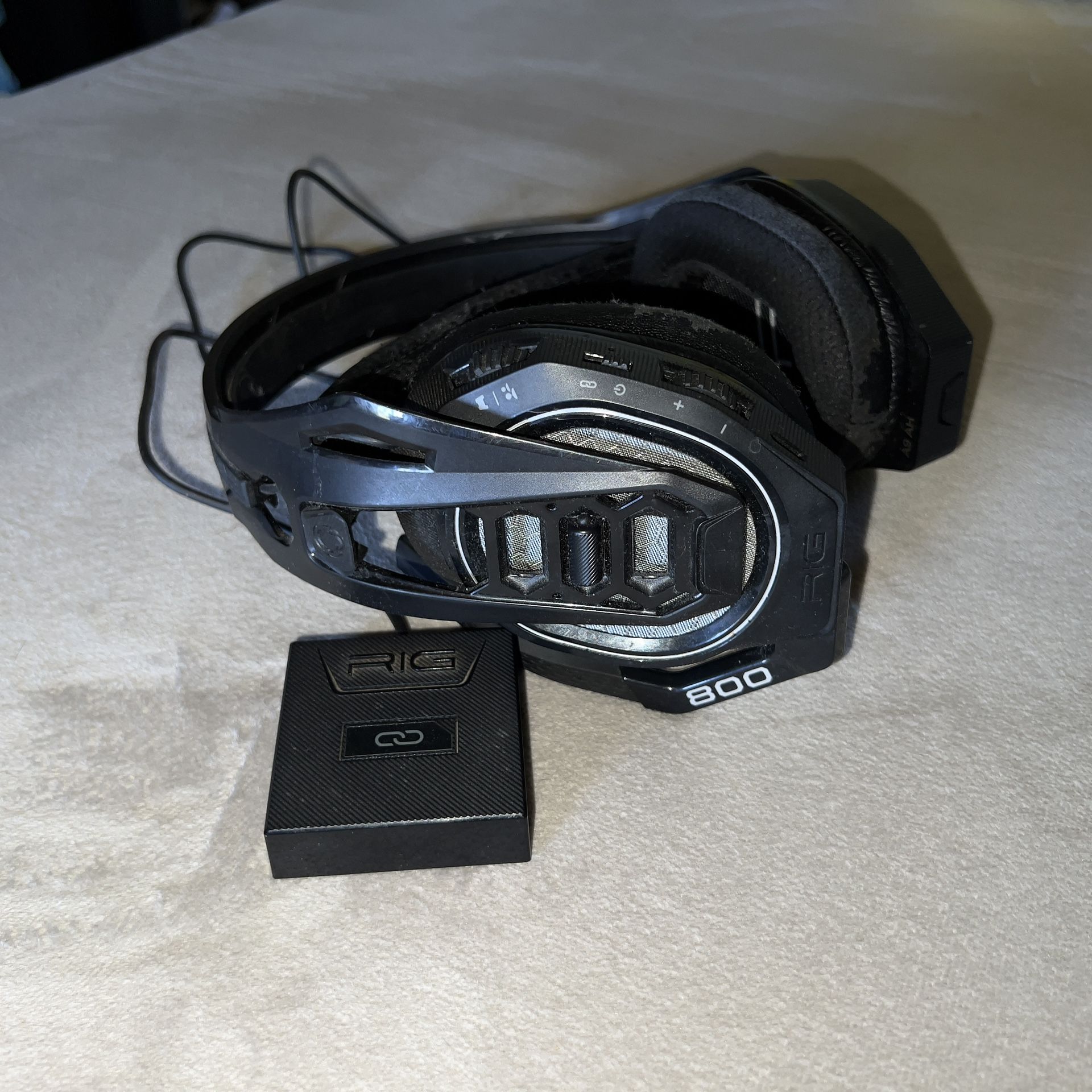 Two RIG 800 Xbox Series 𝕏 Headsets