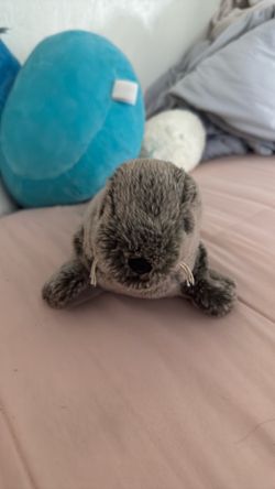 Seal plushy