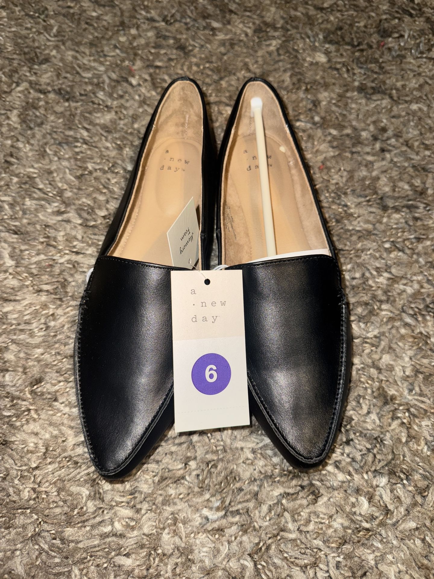 Women Pointed Toe Flat Loafers-A New Day Size 6