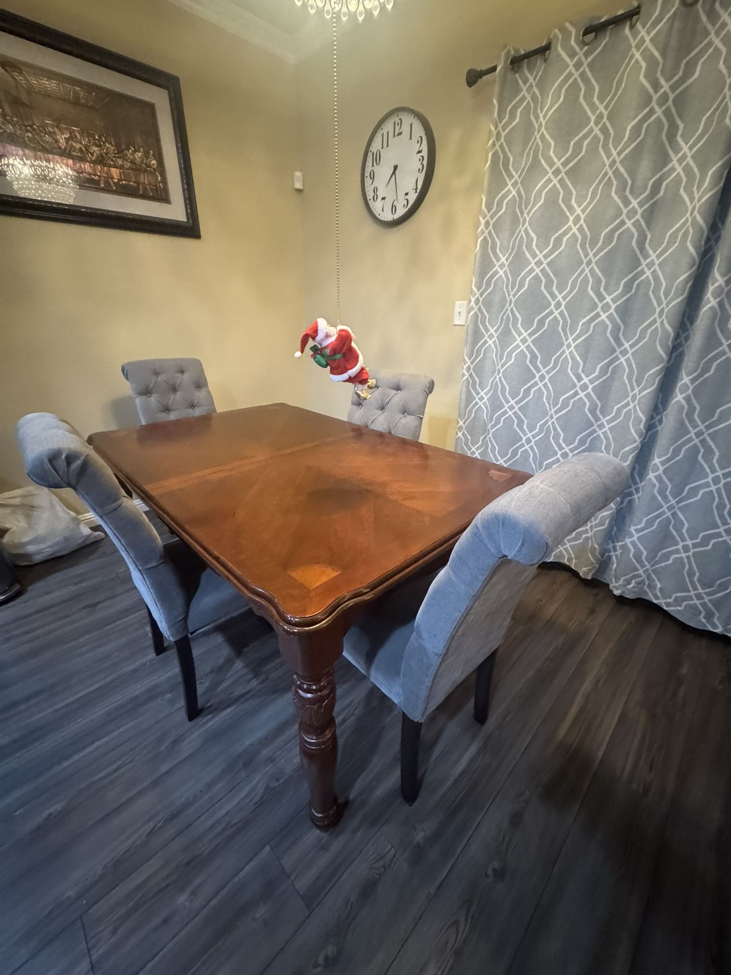 Dining Table With 4 Chairs 