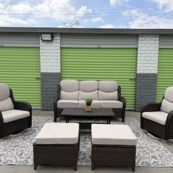 Patio furniture 6 pieces available delivery 🚚