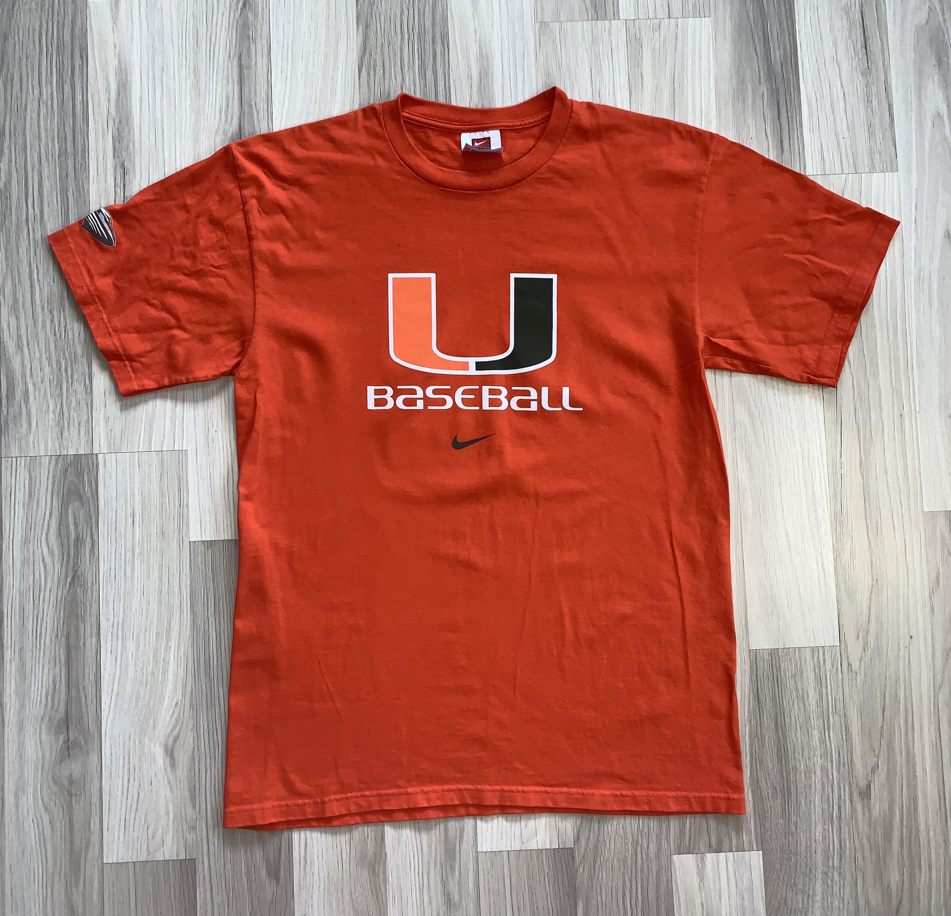 Vintage Miami Hurricanes Baseball Nike T-shirt. Size Medium. Great Condition, See All Pics  