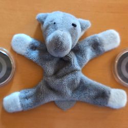 Elephant & Circle Magnets Lot