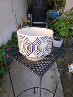 Ceramic Pot $12