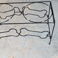 Raised Dog Feeder (Portable)