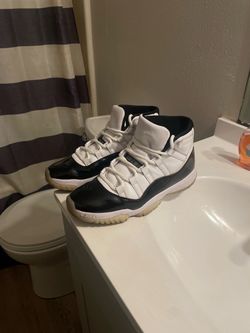 Jordan 11 graditudes