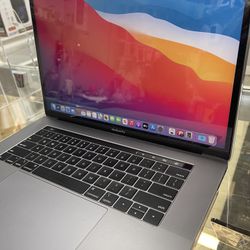 MacBook Pro 2019/ Touch Bar /16 Ram / 256 Gb