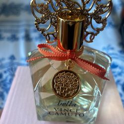 Vince Camuto Bella 🧡
