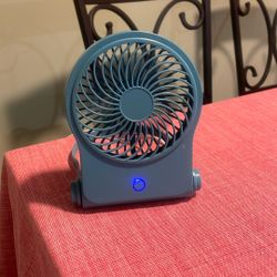 Table Fan With Three Speed