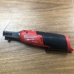 MILWAUKEE  M12 FUEL 3/8" RATCHET 