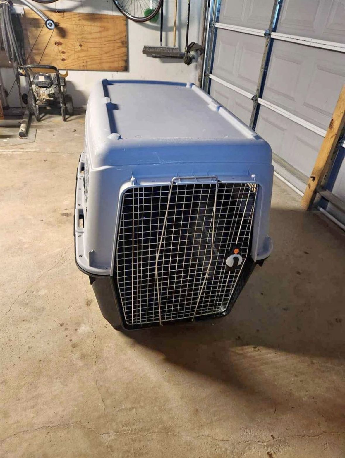 XXL Dog Crate/ Cage