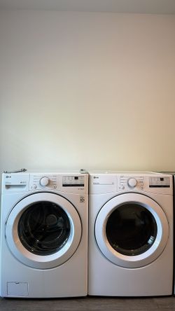 Barely Used Matching L.G Washer/Dryer FreeInstallation/FreeDelivery