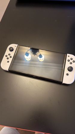 Nintendo switch (not lite version)