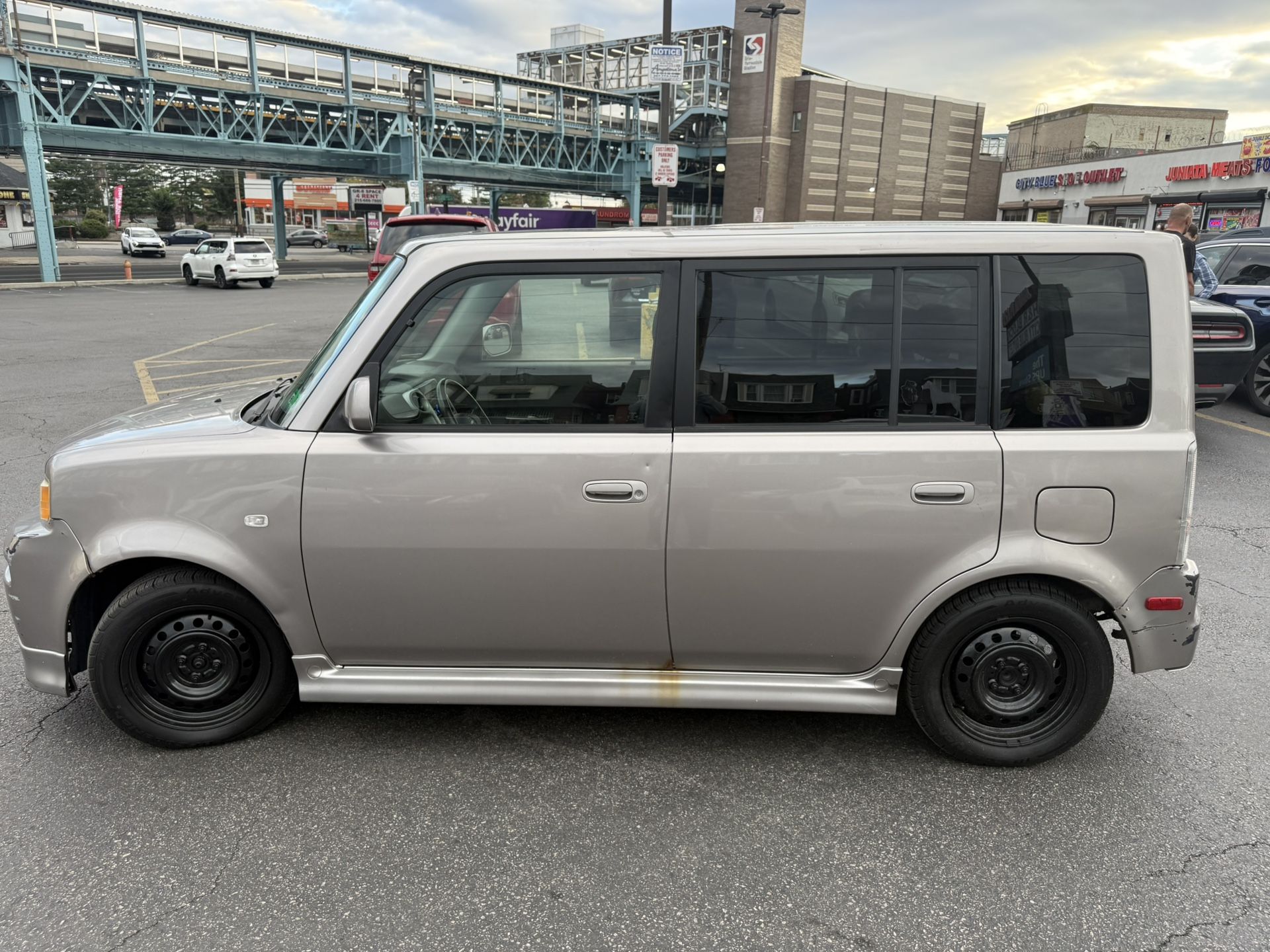 2005 Scion xB