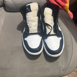 Jordan 1 Navy Blues