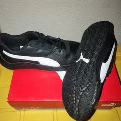 Puma New Kids Shoes Size 2.5c- New.  Pick Up Near MLK/CRAIG 