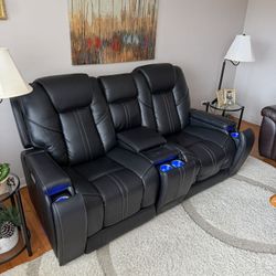 loveseat recliner 6’5”