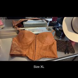 Women’s Top
