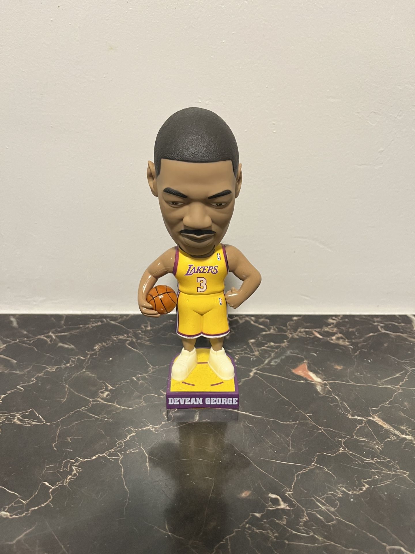 NBA Lakers 2004 Devean George #3 Bobblehead Carl's Jr. Exclusive Doll