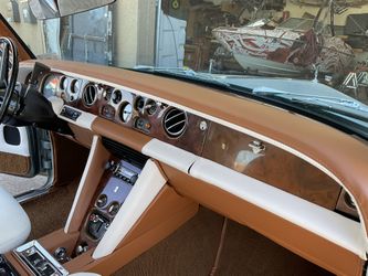 Auto Upholstery (Tapicería Automotriz)