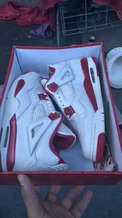 Air Jordan 4 Retro "Valentine's Day" (Women's) Size 12 men’s