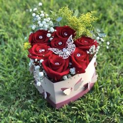 Small box arrangement