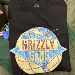 Grizzly T Shirt Size Medium Brand New