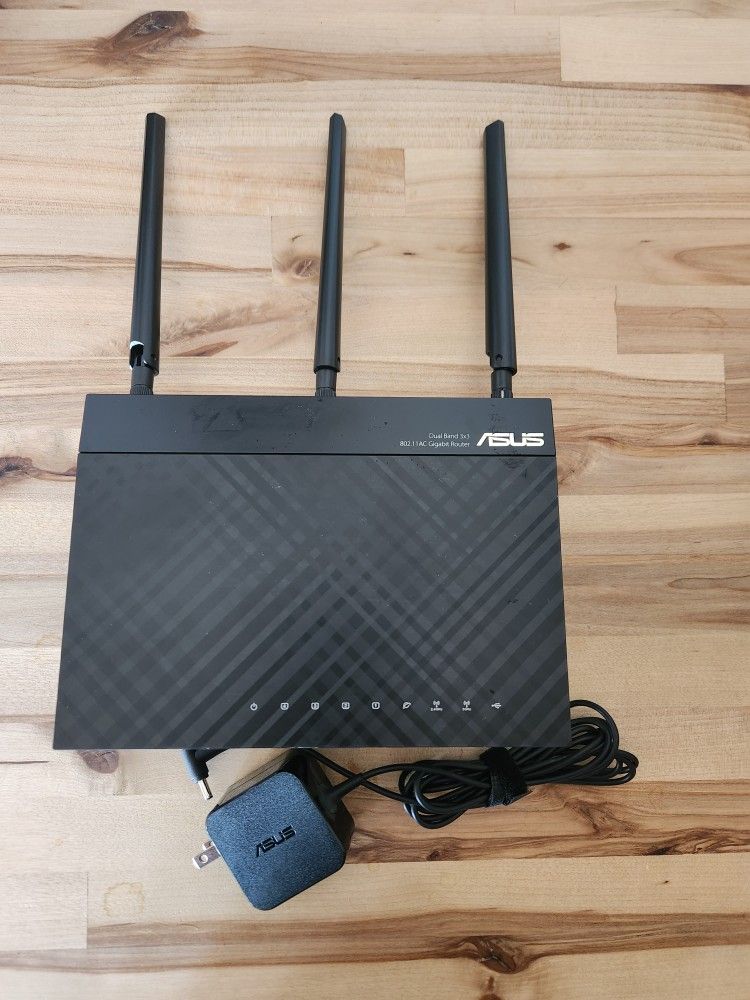 ASUS RT-AC1750 Dual band wireless Router 4 - 1GB ports
2 - USB ports