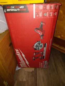 Milwaukee  4 tool Combo kit