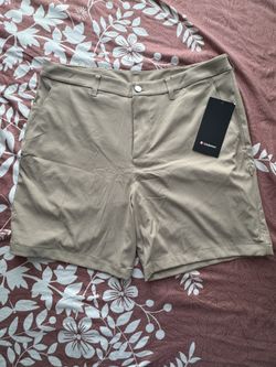 Lululemon Men’s Shorts New!!!