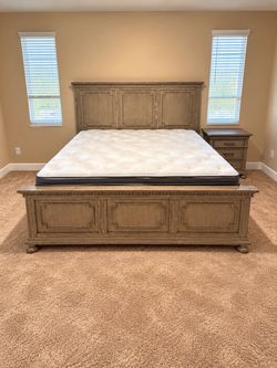 King Size Wood Panel Bed Frame