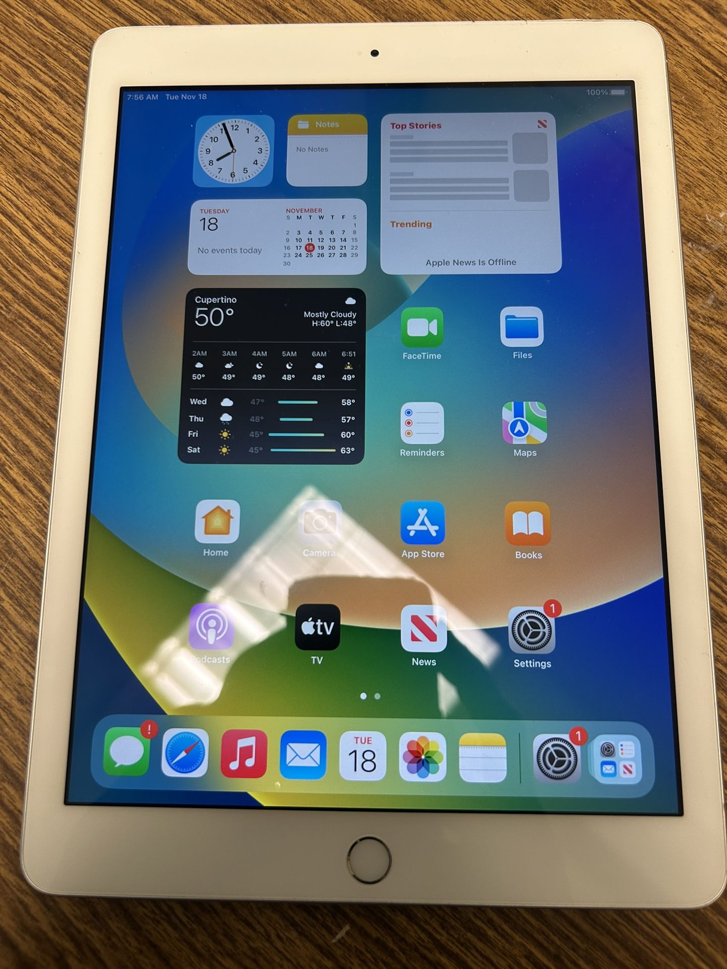 iPad 5 Th Generation Model 1823 32 Gb