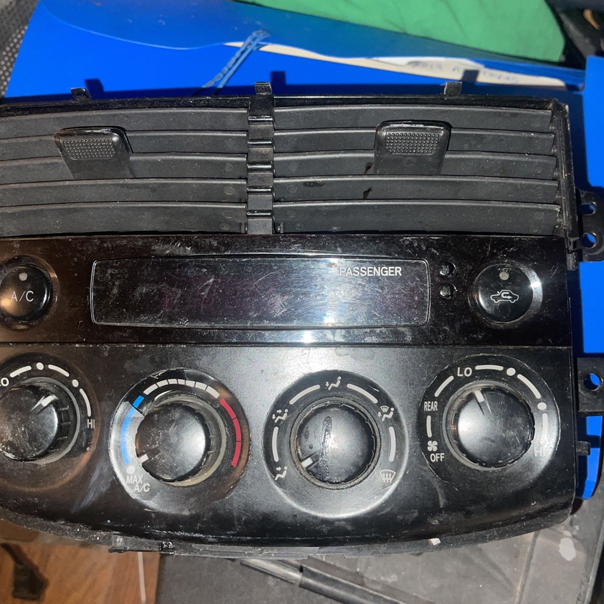 A/c Cluster Control Toyota Sienna 2008