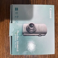 Canon PowerShot SD960 IS Digital Camera – Tested & Working + Accessories