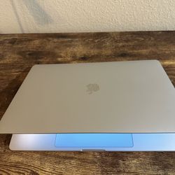 Fast Powerful 16inch Retina i7 32gb 512gb Ssd Touch Bar Dual Graphic Macbook Pro 2019